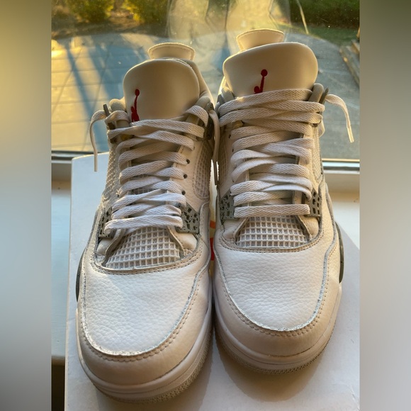 Jordan 4 Retro White Oreo - Picture 9 of 9